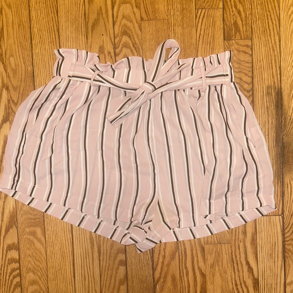 Iris Basic Pink Striped High Waist Shorts